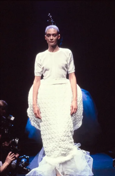 Look 90